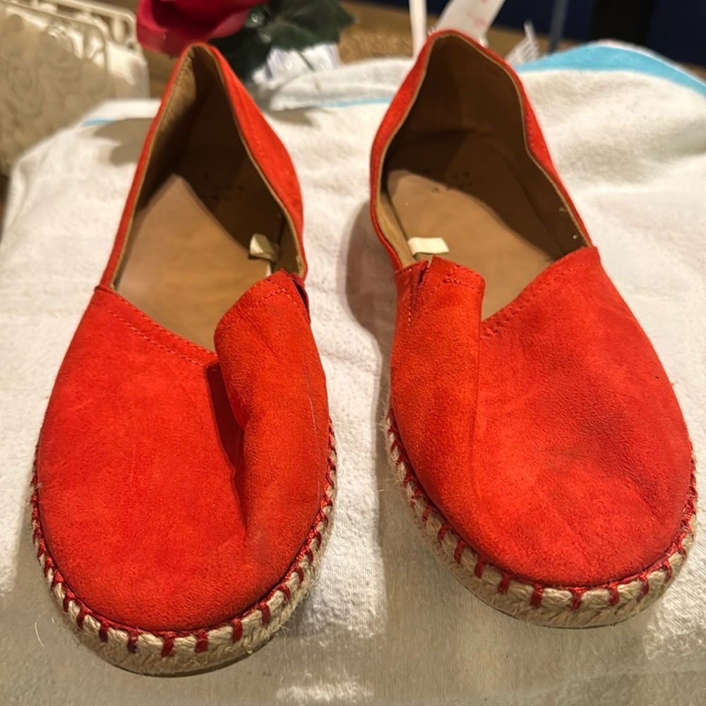 Red 8.5 velvet flats, used once